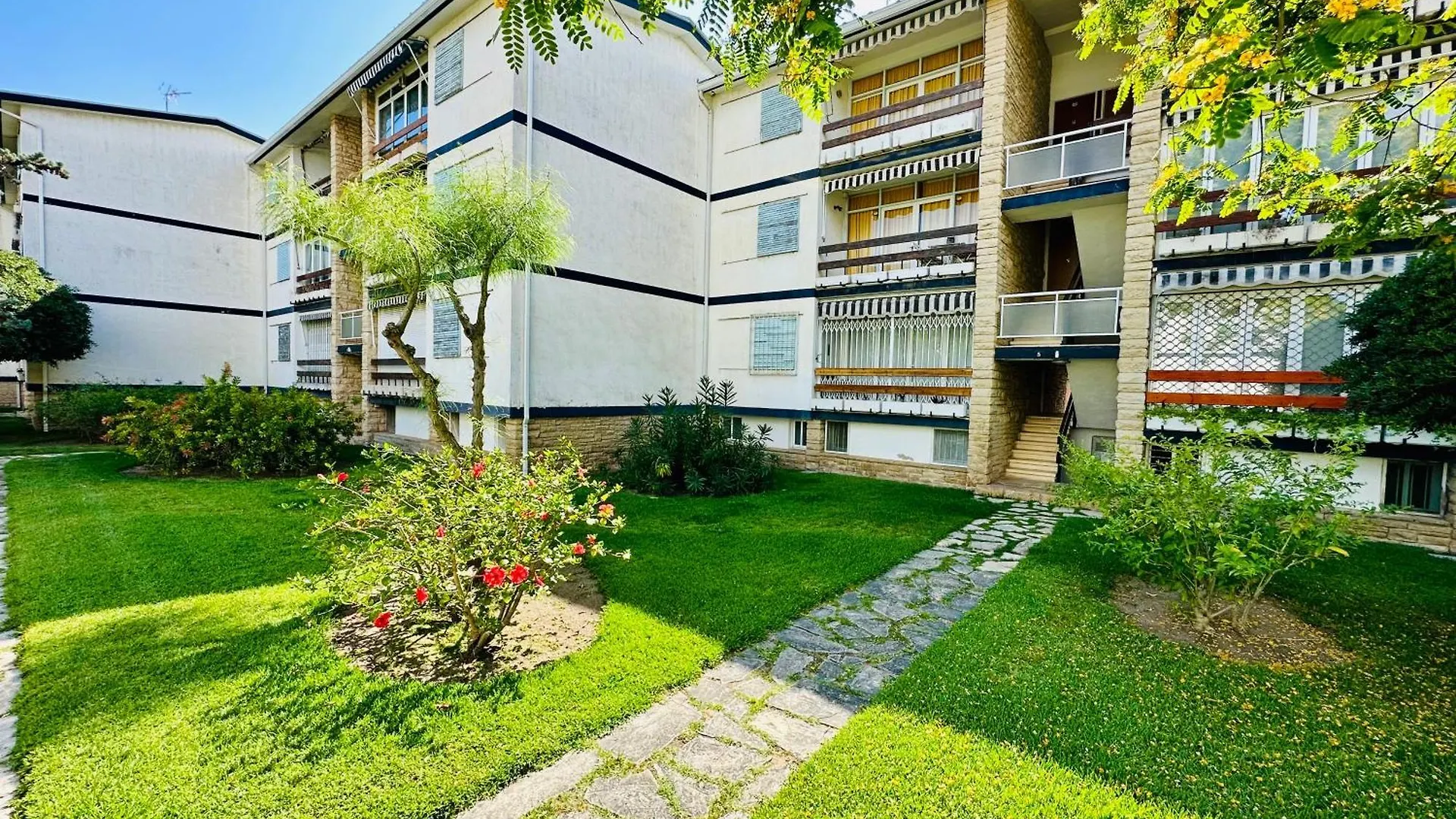 Home Menorca Salou location